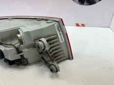 Фонарь правый Jaguar XF