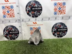 Кронштейн двигателя Ford Mustang