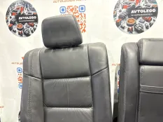 Комплект сидений Jeep Grand Cherokee