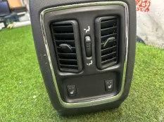 Консоль центральная Jeep Grand Cherokee