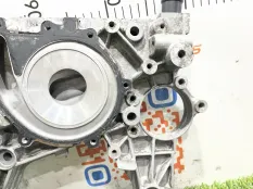 Корпус помпы Mercedes benz GLC 250