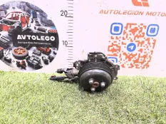 Помпа (Насос водяной) Land Rover Discovery Sport
