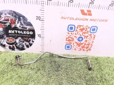 Трубка подачи масла в турбину Land Rover Discovery Sport