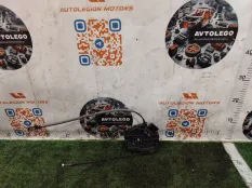 Замок двери передний правый Ford FOCUS