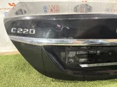 Крышка багажника Mercedes benz C220