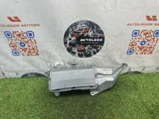 Подушка безопасности в колени Toyota Avalon