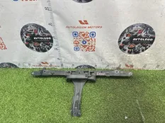 Кронштейн передней панели Kia Mohave