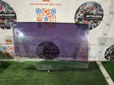 Стекло заднее правое Kia Sportage