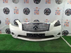Бампер передний Infiniti Q70