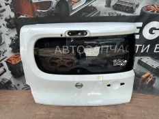 Крышка багажника Nissan Cube