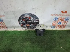 Замок крышки багажника Audi A3