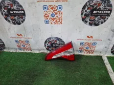 Фонарь в крышку багажника правый Kia Sorento