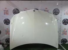Капот Mercedes-Benz E220