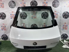 Крышка багажника Skoda Octavia