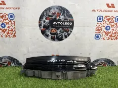 Фонарь левый Land Rover Range Rover