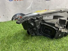 Фара левая Volvo XC40
