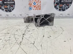 Кронштейн двигателя Land Rover Range Rover