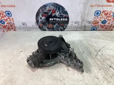 Помпа Mercedes benz C300