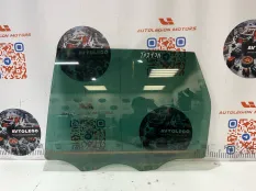 Стекло заднее левое VW Touareg