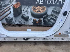 Порог кузова Ford Mondeo