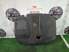 Декоративная крышка двигателя Mercedes benz E220D