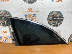 Форточка левая Mercedes benz R350