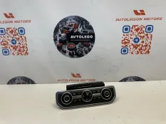 Блок управления мультимедией Land Rover Discovery