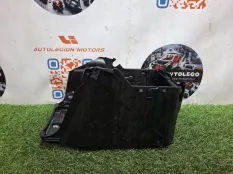 Площадка АКБ Volvo V70