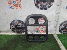 Накладка на торпедо Jeep Compass
