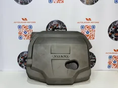 Декоративная крышка двигателя Volvo V70