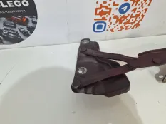 Петля капота Jaguar XE