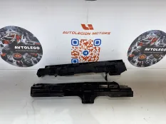 Кронштейн радиатора BMW 116D