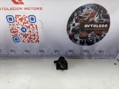 Корпус термостата Opel Astra