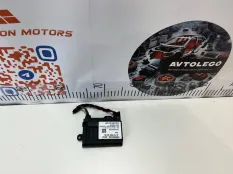 Блок управления топливным насосом Mercedes benz E220