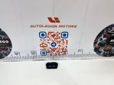 Кнопка крышки багажника BMW 750Li