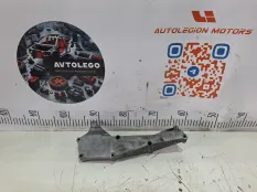 Кронштейн радиатора Audi A6