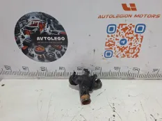 Корпус термостата Mercedes benz E220