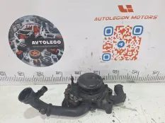 Корпус термостата Mercedes benz E220