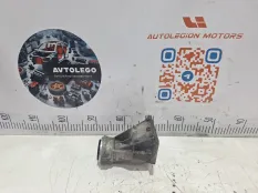 Опорный кронштейн привода BMW 528 XI
