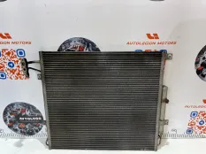 Радиатор кондиционера Land Rover Range Rover Sport