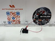 Активатор лючка бензобака Audi Q5