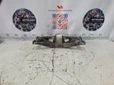 Кронштейн МКПП Jaguar XE