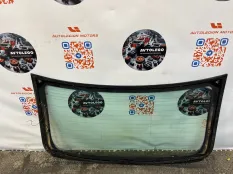 Стекло заднее Jaguar XE