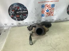 Выпускной коллектор Nissan Juke