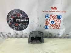 Опора двигателя (подушка) VW Scirocco