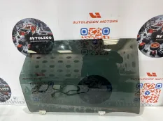 Стекло заднее правое Nissan Murano