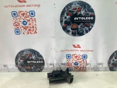 Корпус термостата Jaguar XF