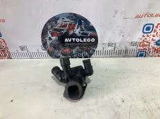 Корпус термостата VW Touran