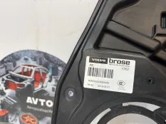 Стеклоподъемник передний правый Volvo V60