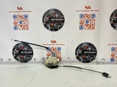 Замок двери передний правый Skoda Superb
